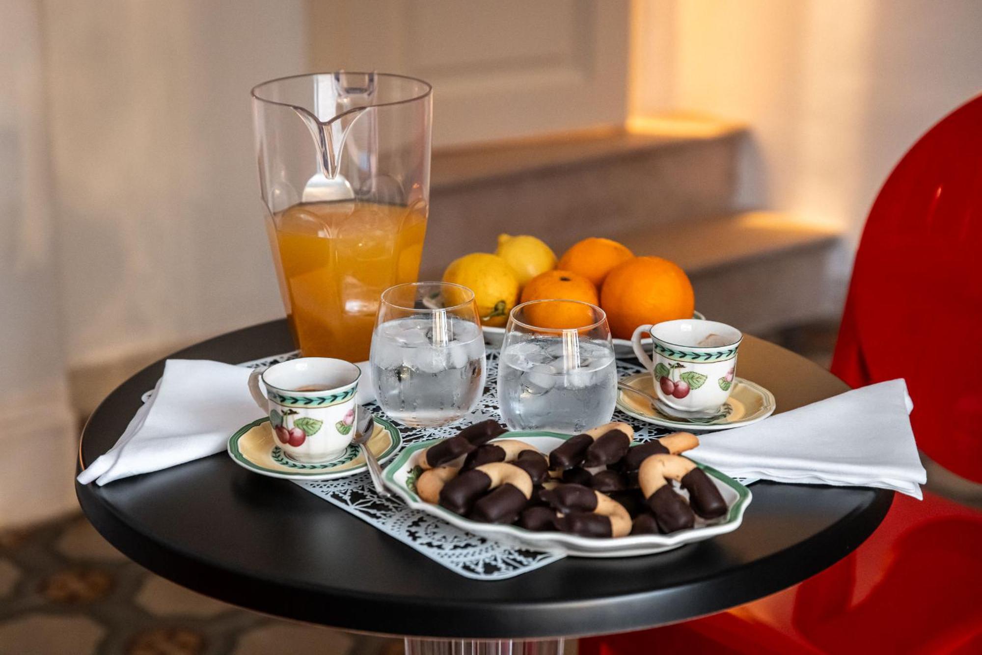 Il Sogno Delle Benedettine Hotel Ostuni Room photo
